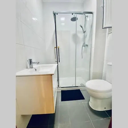 דירה Luxury Studio Flat In Lisbon City Center, Station ליסבון